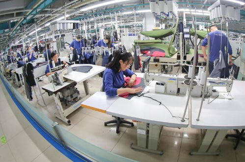 科技赋能 智能工厂推动服装私人定制与购物商城升级